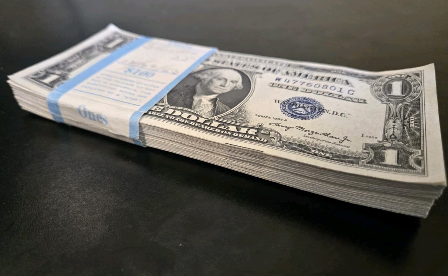 Super Rare 1935-A Pack of  100 Sequential $1 Silver Certificates  No Motto  view 3