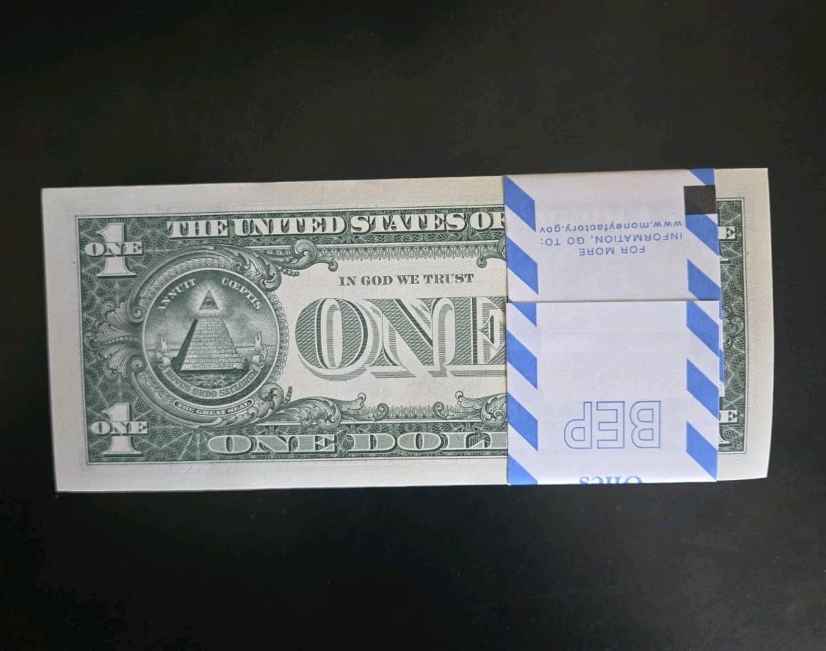 Binary Star Pack 100 Consecutive 2017 $1 San Francisco view 2