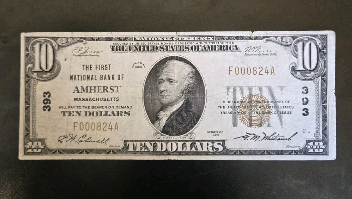 1929 $10 National Amhesrt Massachusetts Type 1 Charter 393