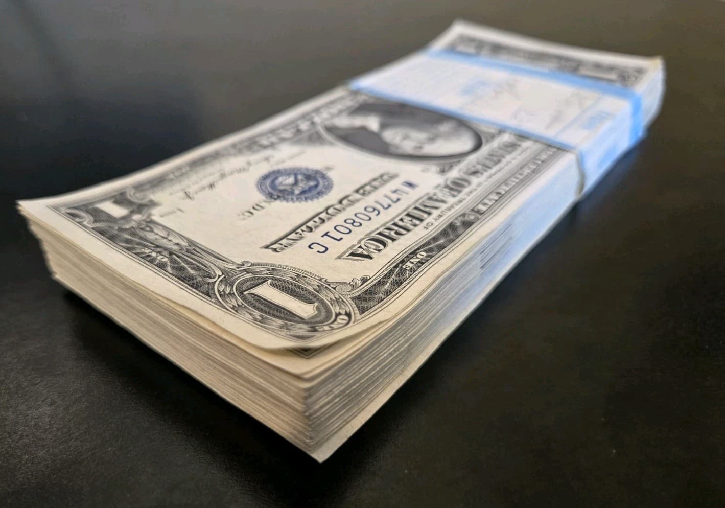 Super Rare 1935-A Pack of  100 Sequential $1 Silver Certificates  No Motto  view 6
